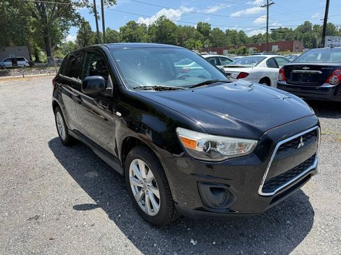 Used 2015 Mitsubishi Outlander Sport ES FWD image 5