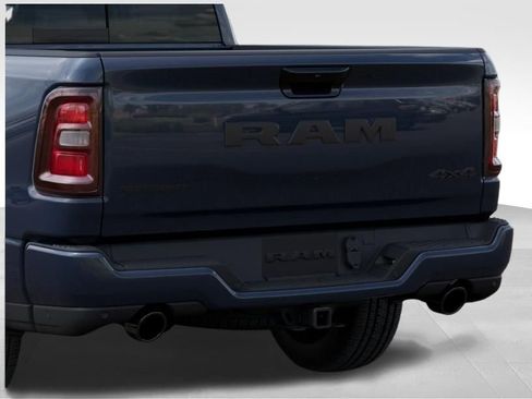 New 2026 RAM 1500 4x4 Crew Cab image 13