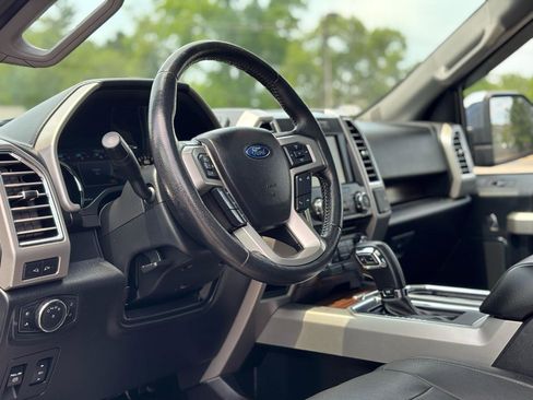 Used 2015 Ford F150 Lariat AWD/4WD image 17