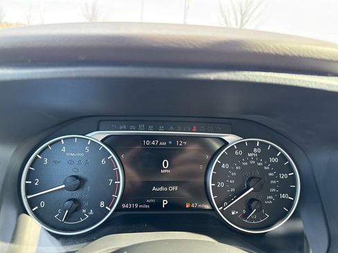 Used 2023 Nissan Rogue S image 17