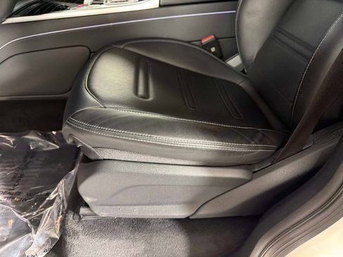 Used 2025 Mercedes-Benz G 550 image 39