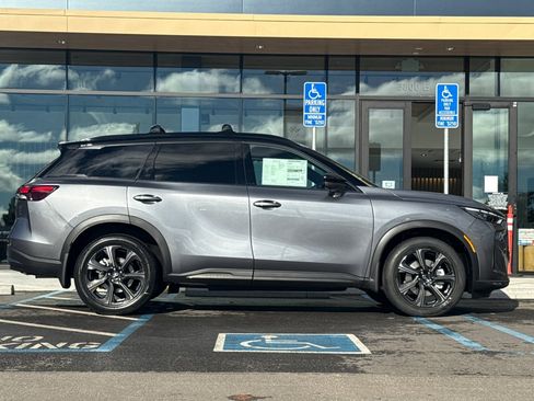 New 2026 INFINITI QX60 Autograph w/ Dark Cargo Package image 6