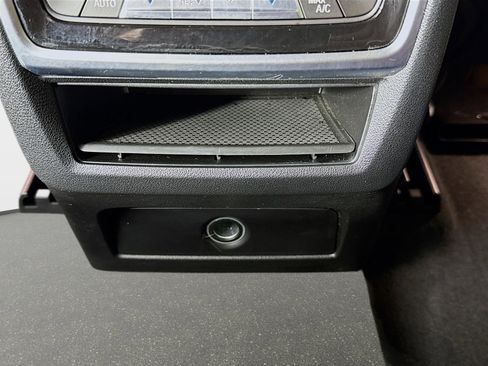 Used 2021 BMW X5 sDrive40i w/ Premium Package image 29