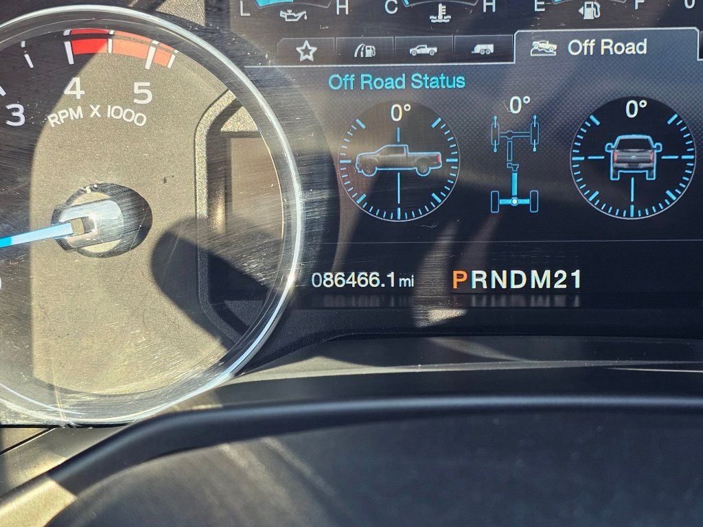 Used 2017 Ford F250 Platinum w/ Platinum Ultimate Package AWD/4WD image 8