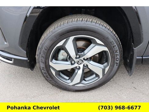 Used 2024 Toyota RAV4 SE image 29