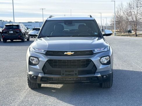 Used 2023 Chevrolet TrailBlazer ACTIV w/ Technology Package FWD image 29