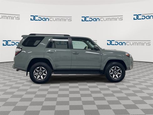 Used 2023 Toyota 4Runner TRD Off-Road Premium image 9