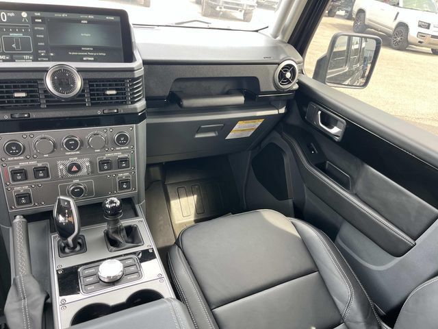 Used 2024 INEOS Grenadier Station Wagon AWD/4WD image 17