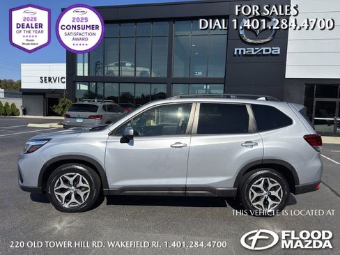 Used 2021 Subaru Forester Premium image 9