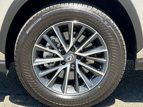 Used 2025 Lexus NX 250 FWD w/ Accessory Package (Z2) image 32