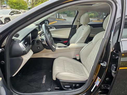 Used 2019 Genesis G70 2.0T Advanced w/ Dynamic Package AWD/4WD image 20