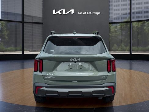 Used 2024 Kia Sorento SX Prestige w/ Sage Leather Package image 6