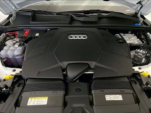 New 2025 Audi Q7 3.0T Premium Plus AWD/4WD image 13