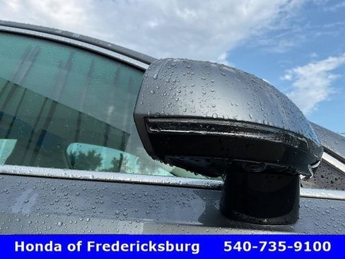 Used 2018 Volvo S90 T5 Momentum w/ Convenience Package FWD image 17