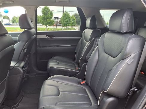 Used 2025 Hyundai Palisade SEL FWD image 20