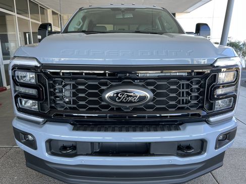 New 2026 Ford F250 Lariat w/ Black Appearance Package image 2