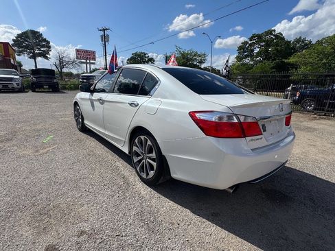 Used 2014 Honda Accord Sport image 6