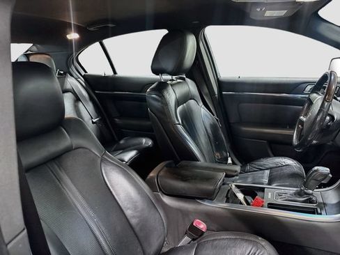 Used 2010 Lincoln MKS FWD image 18
