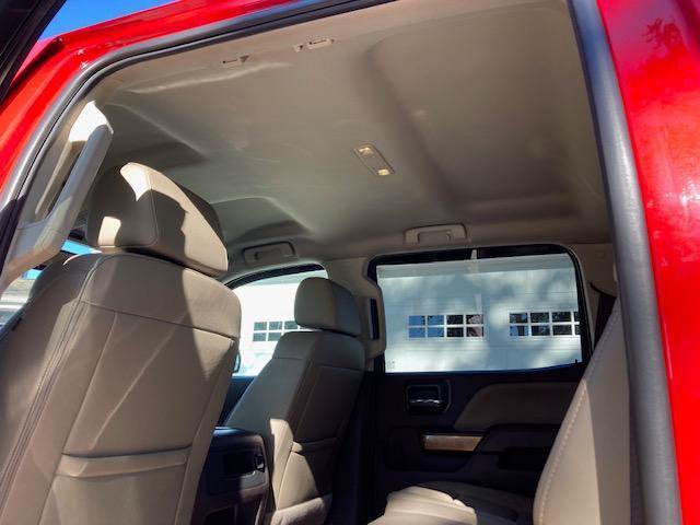 Used 2018 Chevrolet Silverado 1500 LTZ AWD/4WD image 33