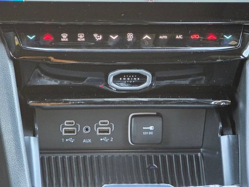New 2026 Jeep Grand Cherokee L Limited AWD/4WD image 33