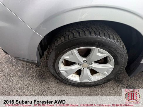 Used 2016 Subaru Forester 2.5i Premium w/ All-Weather Package AWD/4WD image 18