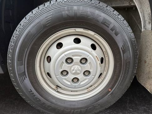 Used 2017 RAM ProMaster 2500 image 14