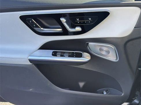 New 2026 Mercedes-Benz GLC 300 4MATIC image 21