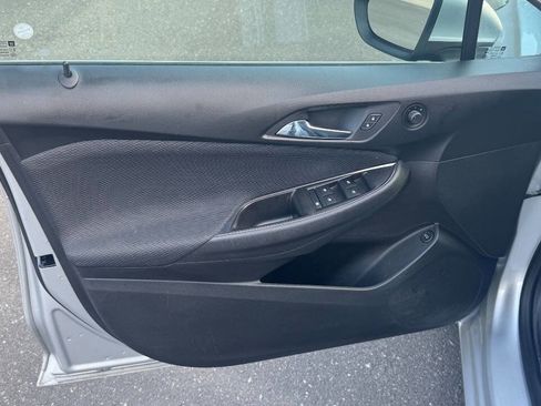 Used 2016 Chevrolet Cruze LT w/ Convenience Package FWD image 13