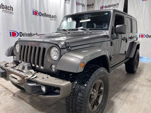 Used 2016 Jeep Wrangler Unlimited Sahara AWD/4WD image 3
