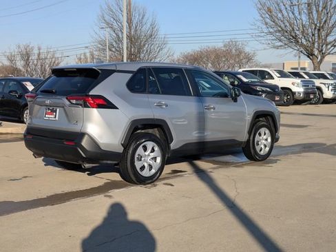 Used 2024 Toyota RAV4 LE image 6