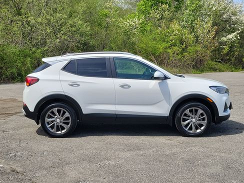 Used 2022 Buick Encore GX Select w/ Experience Buick Package AWD/4WD image 4