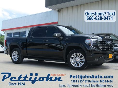 Used 2023 GMC Sierra 1500 Denali w/ Denali Reserve Package AWD/4WD image 1