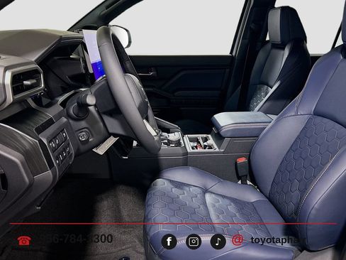 New 2026 Toyota 4Runner Platinum AWD/4WD image 21