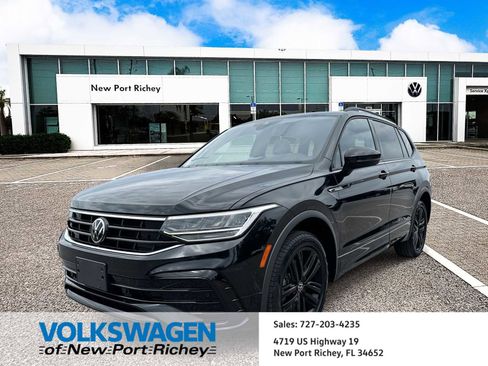Used 2022 Volkswagen Tiguan SE R-Line AWD/4WD image 1