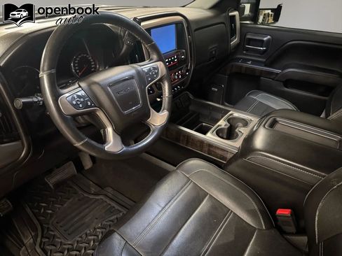 Used 2015 GMC Sierra 3500 Denali w/ Duramax Plus Package image 8