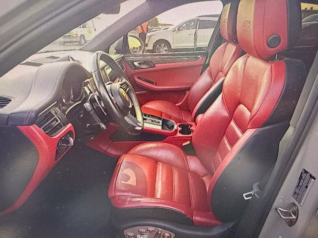 Used 2023 Porsche Macan GTS w/ Premium Package Plus AWD/4WD image 7