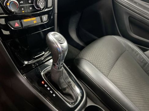 Used 2017 Buick Encore Preferred FWD image 17