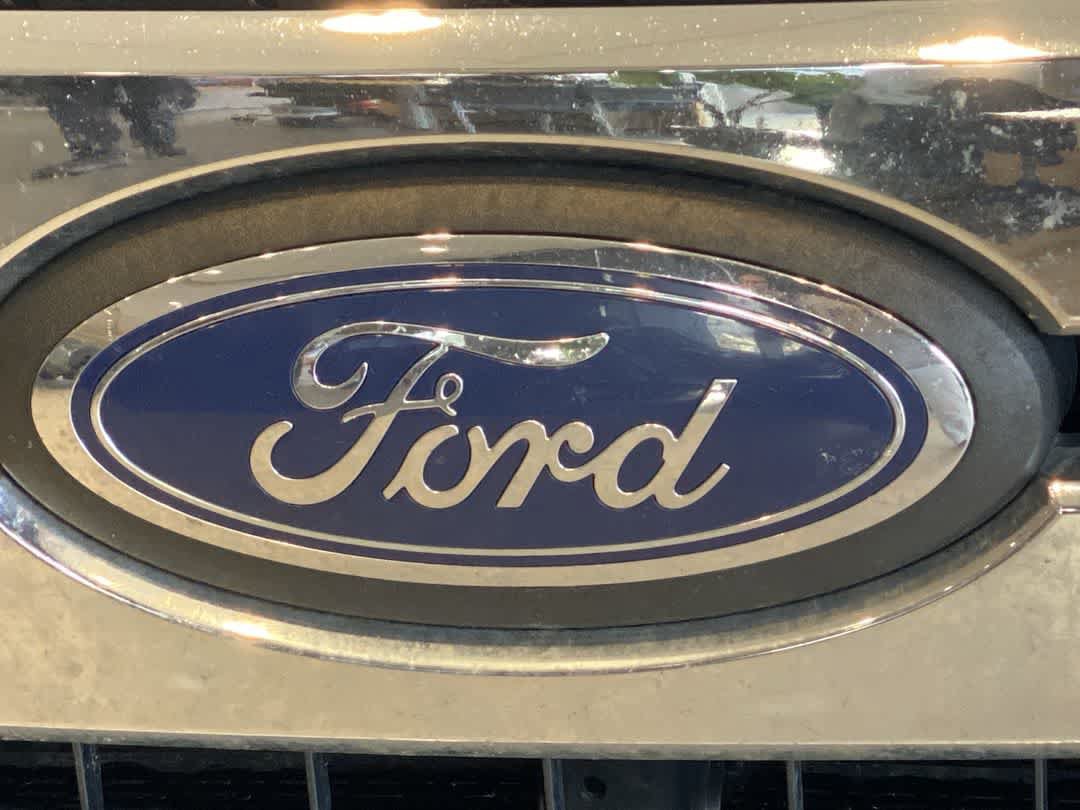 Used 2018 Ford F150 XLT w/ Trailer Tow Package AWD/4WD image 10