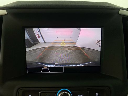 Certified 2024 GMC Terrain SLE w/ Driver Convenience Package AWD/4WD image 17