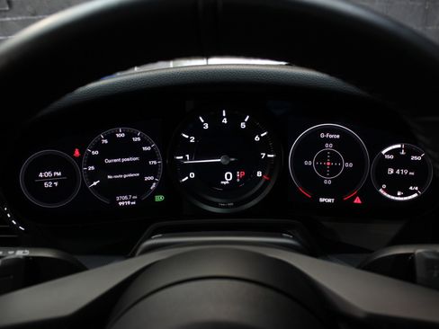 Used 2022 Porsche 911 Carrera image 52