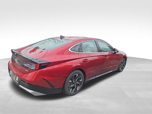 Used 2024 Hyundai Sonata SEL image 3