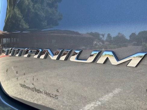 Used 2024 Ford Edge Titanium w/ Equipment Group 301A AWD/4WD image 18