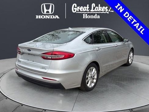 Used 2019 Ford Fusion SEL FWD image 5