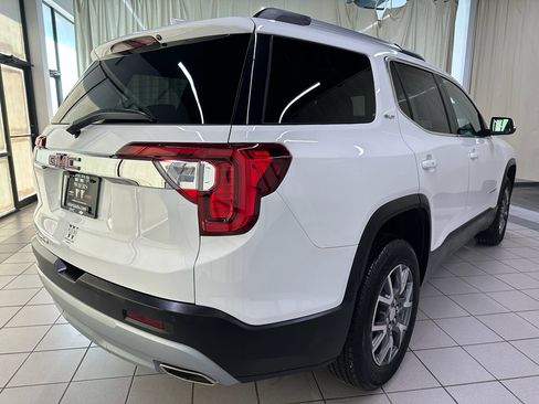 Certified 2023 GMC Acadia SLT w/ Preferred Package FWD image 5