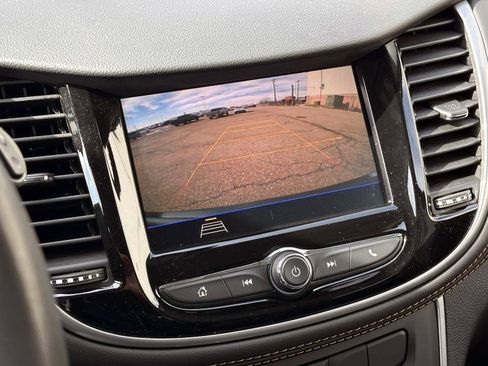 Certified 2022 Chevrolet Trax LT w/ LT Convenience Package image 24