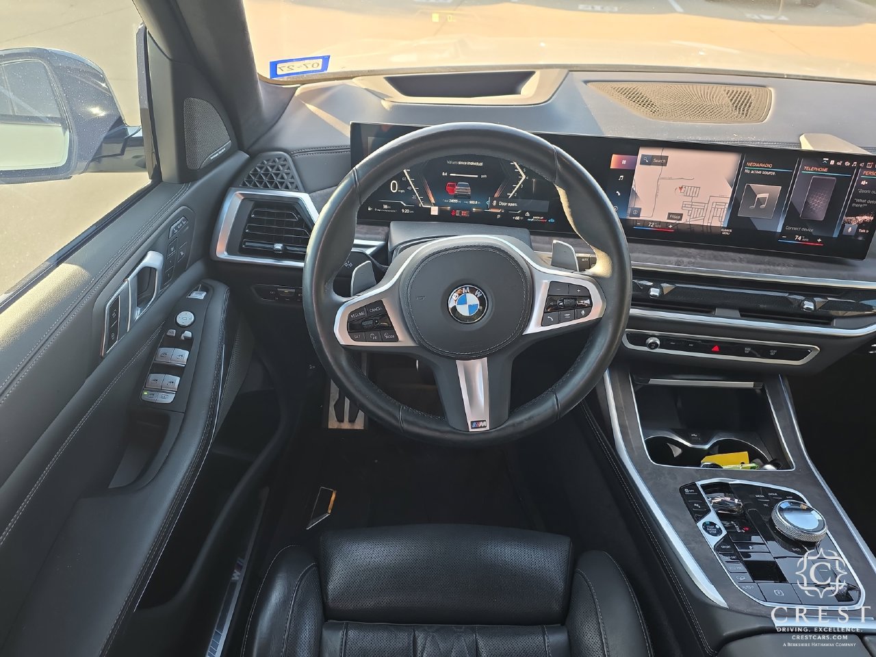 Used 2023 BMW X7 xDrive40i w/ M Sport Package AWD/4WD image 18