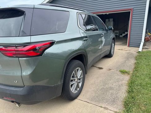 Used 2023 Chevrolet Traverse LT AWD/4WD image 5