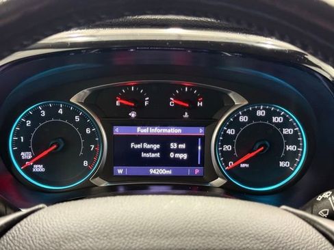 Used 2021 Chevrolet Traverse RS image 40