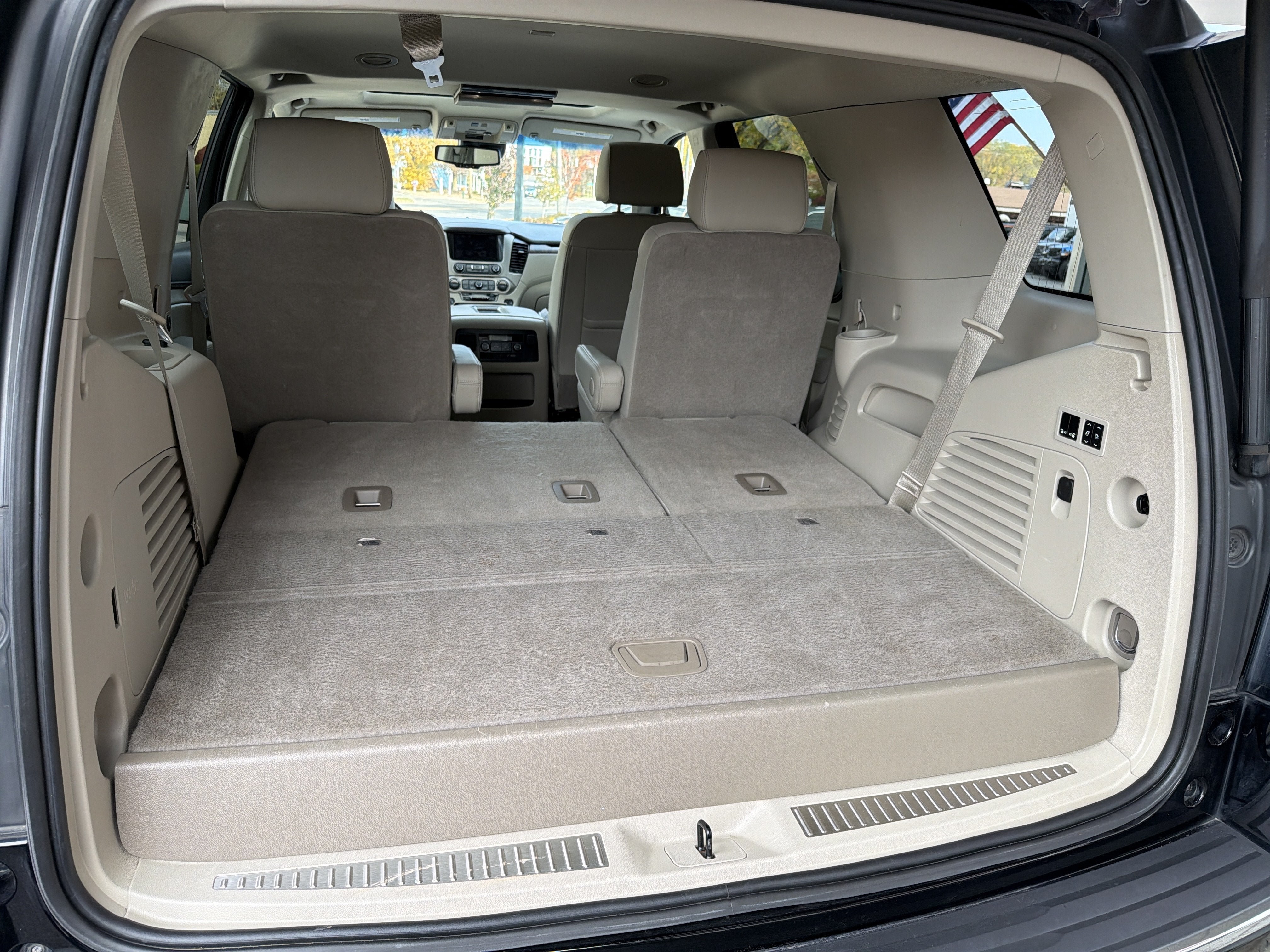 Used 2019 GMC Yukon Denali w/ Denali Ultimate Package AWD/4WD image 29