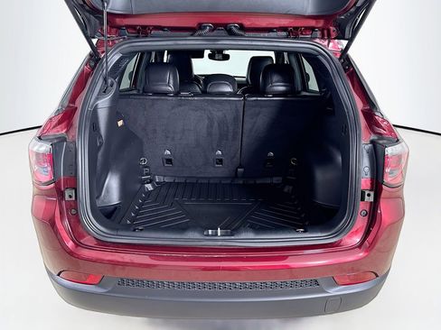 Used 2022 Jeep Compass Altitude w/ Convenience Group image 19